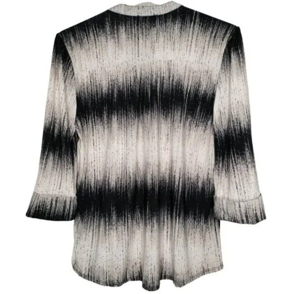 Cocomo Women's Size XL Black Ivory Multi Color Geo Print Pintuck 3/4 Sleeve Top - Picture 2 of 8
